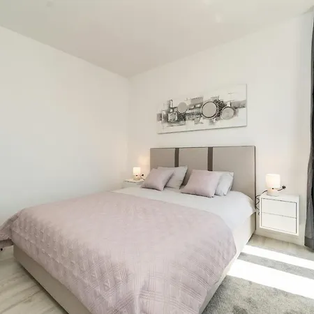 Marita Zadarvillas * Privlaka (Zadar)