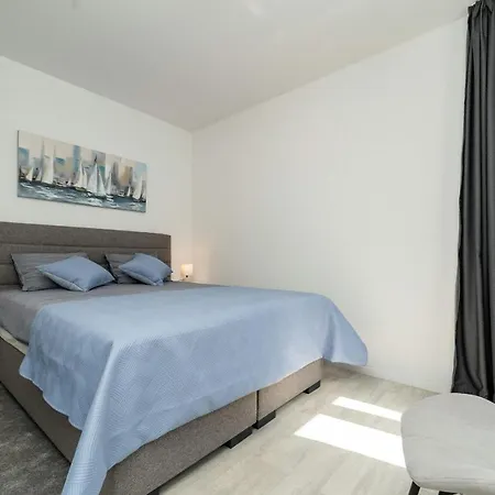 וילה Marita Zadarvillas *